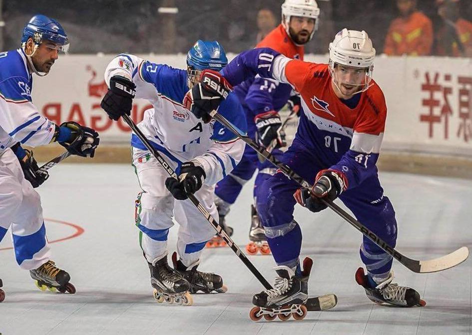 What Is Roller Hockey?