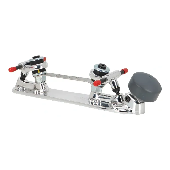 Snyder Super Deluxe Plate with Trucks