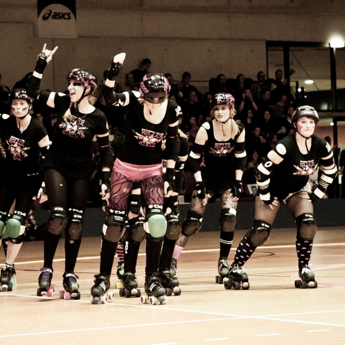TSG Roller Derby 3.0 Elbow Pads - Dark Black
